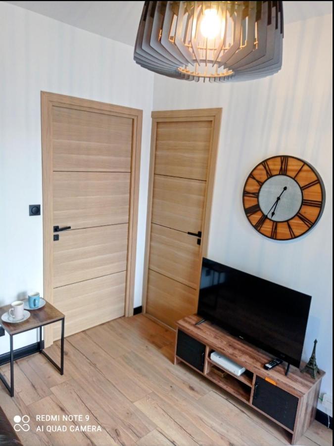 Maisonnette Tout Confort Parking Prive Брест Екстериор снимка